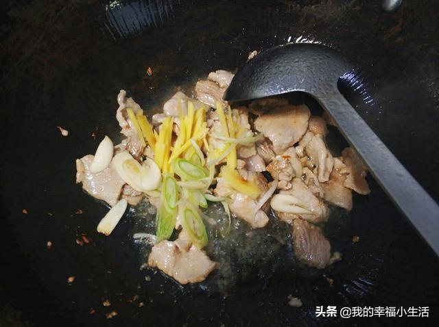 家常木耳炒肉的16种做法（春节拿手菜之木耳炒肉）(5)