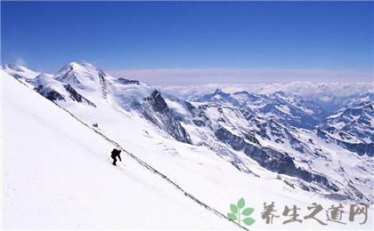 二、滑雪的注意事项
