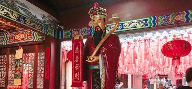 旅游杭州灵隐寺最灵的寺庙（杭州的灵隐寺位置在哪里）  5