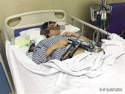 ​中国女老师是被无差别攻击还是因矛盾被报复？细节被曝光