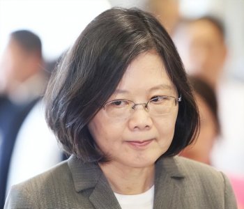 ​蔡英文单身67年,为何迟迟不结婚?身边的蓝颜知己揭开真实答案