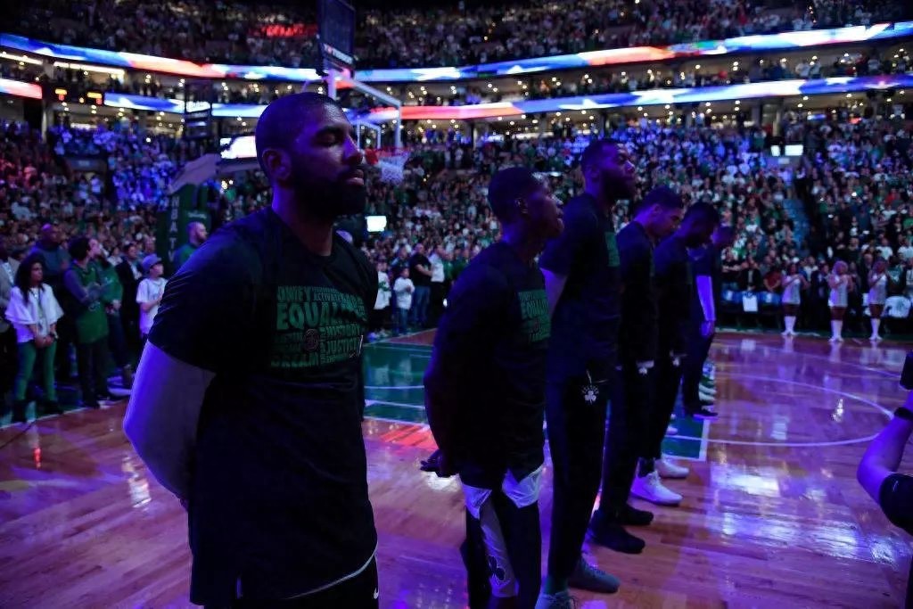 第298期手机壁纸：iPhone壁纸高清 | NBA凯里·欧文 超大合集壁纸