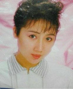 ​香港歌坛，当这10位歌手一亮嗓，粤语歌的美感就出来了