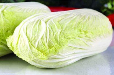 ​白菜和胡萝卜能一起吃白菜为百搭菜胡萝卜极富营养