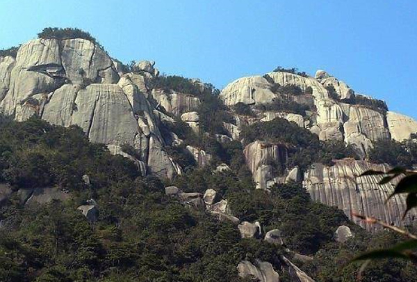 福建十大旅游景点排行榜 福建旅游必去景点推荐