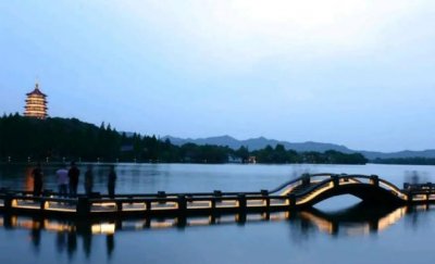 ​浙江味道名菜名点汇总（浙江最出名的8道名菜）