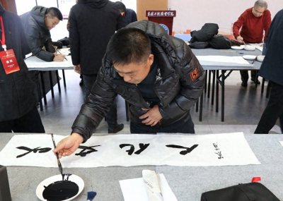 ​吉林工程职业学院举办文化节艺术作品展