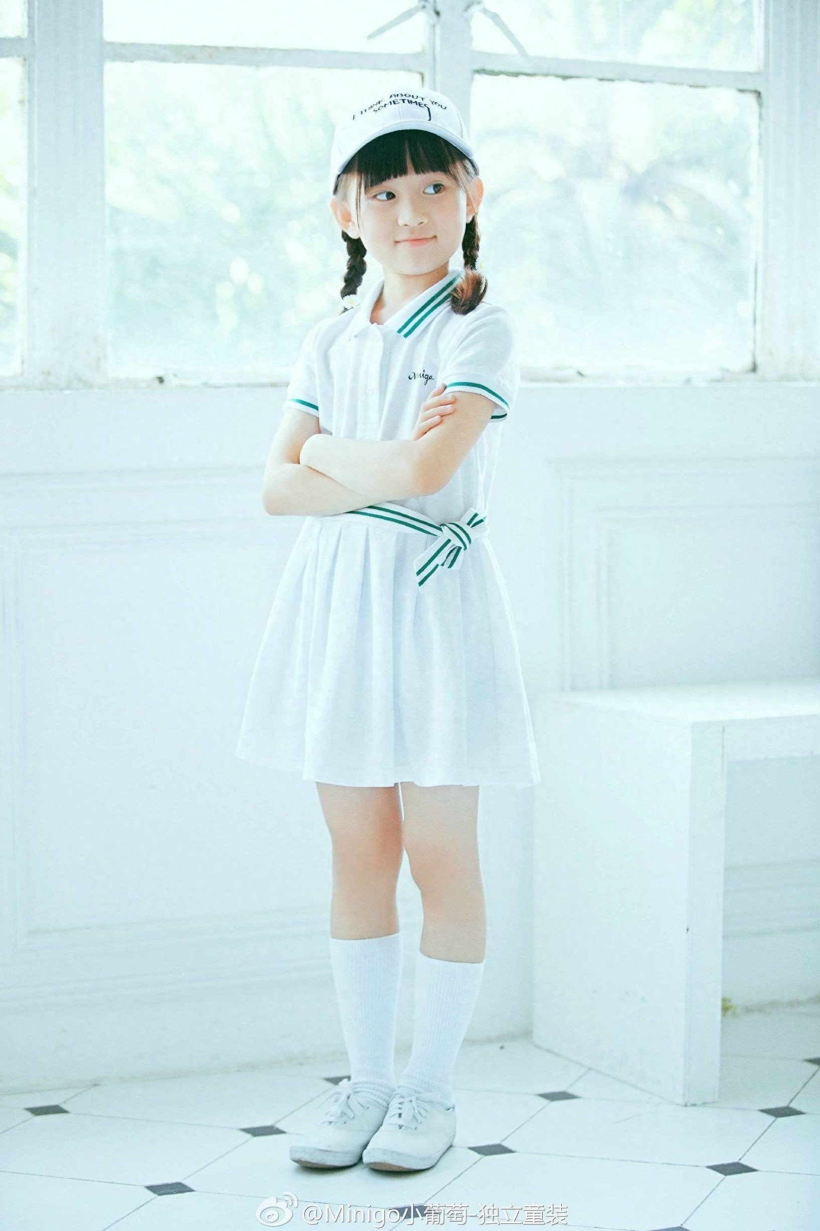 “真人阿拉蕾”小葡萄变身运动小少女，邻家有女初长成