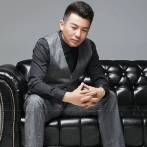 ​曾经在YY直播的利哥什么来头？