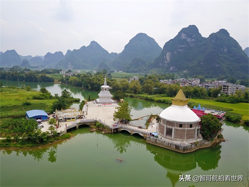 航拍广西特色乡镇之都安县地苏镇 喀斯特地貌有大规模的地下河