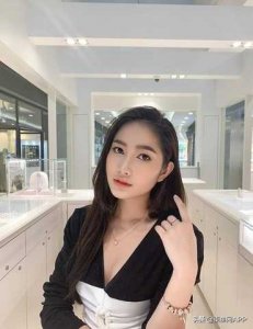 ​柬埔寨女星各有韵味，网友：美到骨子里了