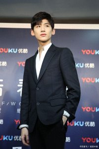 ​白敬亭以多少分的高考成绩考进首都师范