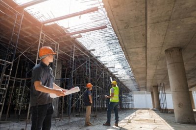 ​2022年，包工头工地小工，一天300包吃住，为啥招不到人？