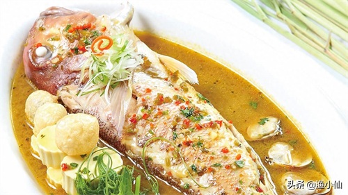 脑袋像马头的一种海鲜，肉质柔嫩鲜美，时不时吃一次还是很不错的