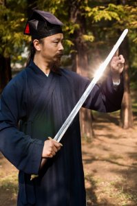 ​格斗教练披露拳王VS武当道长始末：练喻轩先礼后兵陈师行回应欠妥