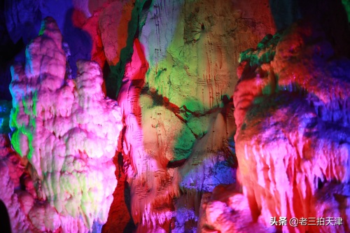 天津蓟州溶洞景区，全景玻璃栈道秒杀北京十渡