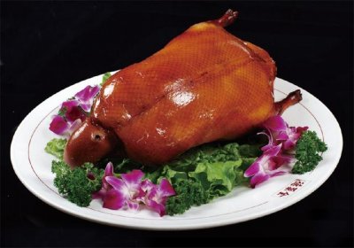 ​北京老字号全聚德烤鸭（北京必吃的全聚德烤鸭）