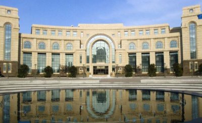 ​香港首富郭广昌简历（上海一富豪崛起）