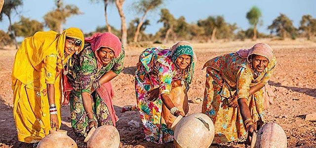 印度gdp下滑比英国少怎么被反超（印度的吹捧史为了提高GDP指数）(4)