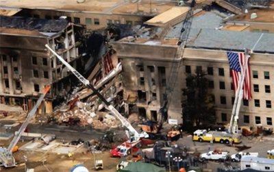 ​1998年，美国两座大使馆同时被袭击，225人遇难，是谁这么大胆？