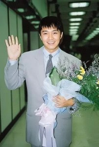 ​周星驰珍贵老照片修复版:总有一张能触动你心弦!原创