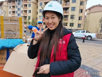 ​别等葫芦娃了，“金刚葫芦妹”带你救爷爷