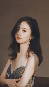 ​谢娜赵丽颖感情令人羡慕，但看了她们俩的感情，网友：中国好闺蜜