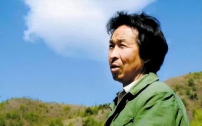 ​北大硕士王青松，攒够350万后，携妻隐居深山11年，后来怎样了？