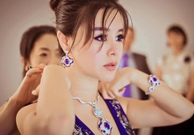 ​“捞金女王”于文红：隐匿47亿巨额收入，五婚嫁90后欧洲超模