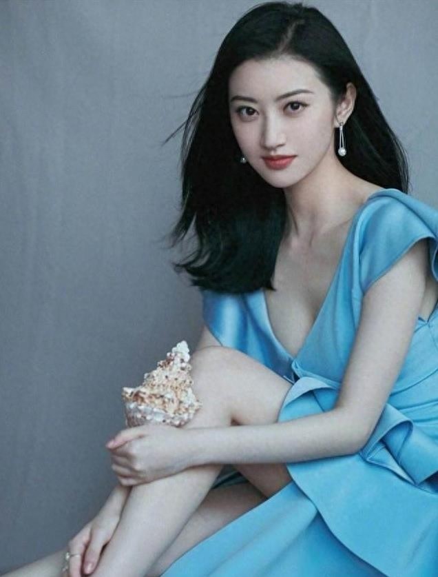 盘点娱乐圈的四仙女，个个倾国倾城，美丽动人，你最喜欢哪个？