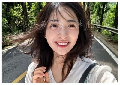 ​踩到网友敏感带！沈月微博配图引争议！小孩派Vs动物派掀骂战！