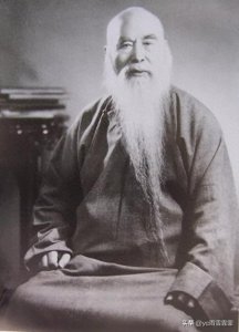 ​读于右任《望大陆》