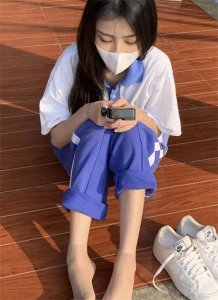 ​创意迸发！清新校园风摄影壁纸走红