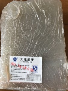 ​大连新隆嘉超市 销售无证焖子