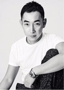 ​何磊：把Less is More带进彩妆界