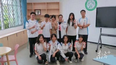 ​特色办学新突破！伦教中学9名高三学子获日本长崎外国语大学录取