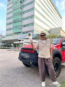 ​TVB绿叶杜燕歌宣布离巢！晒合照称后会有期！结婚36年与太太不生