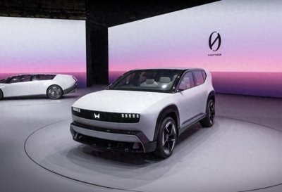 ​本田全新SUV实车亮相，外观很前卫时尚，配大连屏，续航480km