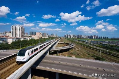 ​地铁轻轨有何不同？带你了解什么是轻轨