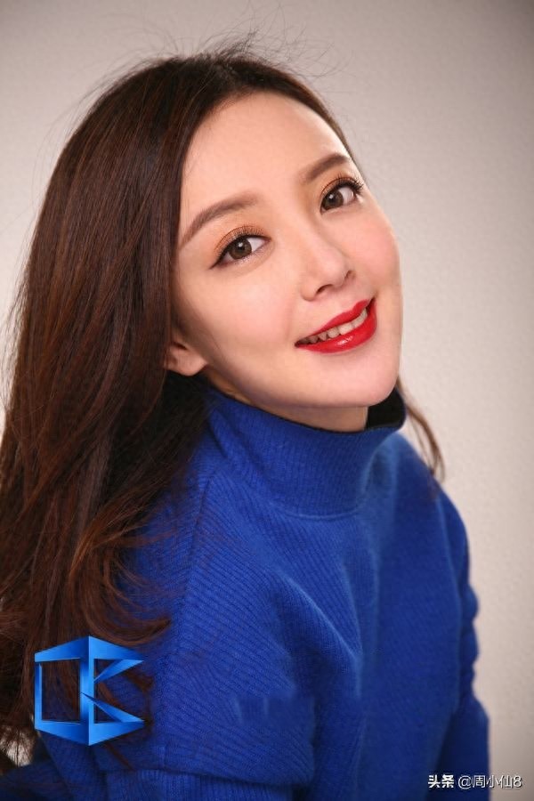明星汪小敏，娱乐圈歌手和演员，被誉为“新一代时尚小花旦”