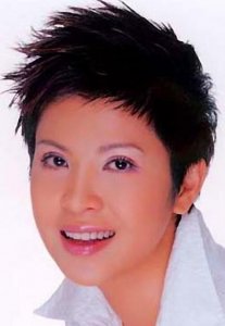 ​春晚常客杭天琪，被指出入“白马会所”，今如何？