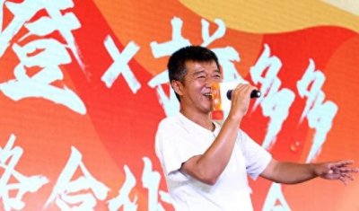 ​拼多多携手褚橙力推“云冠橙”，数字农业缔造新玩法